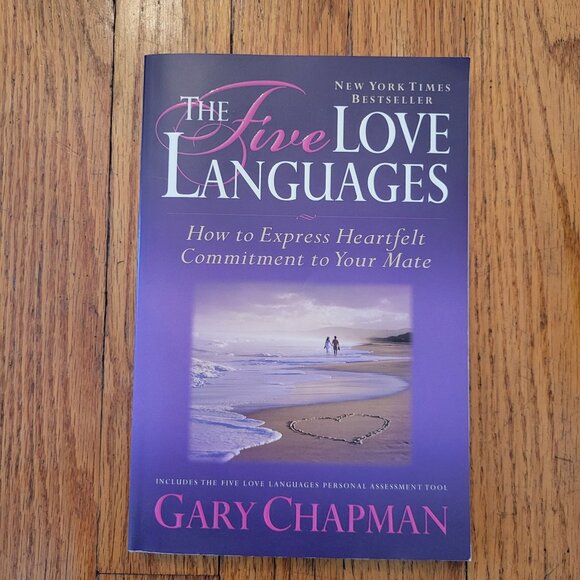 Five Love Languages Paperback By Gary Chapman Book Counseling Retreat Self Help - Picture 1 of 4